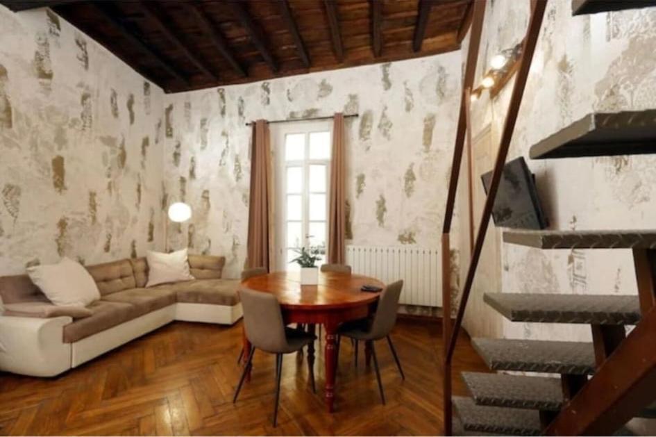 Elegante Appartamento Nel Cuore Di Torino ภายนอก รูปภาพ