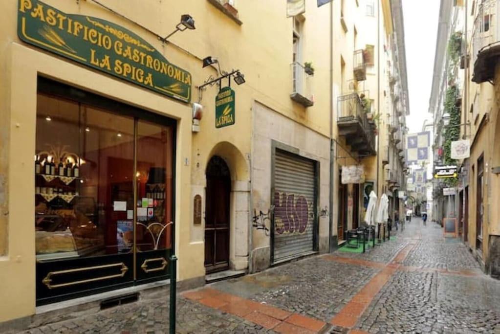 Elegante Appartamento Nel Cuore Di Torino ภายนอก รูปภาพ